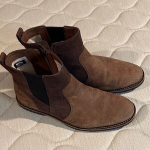 Timberland Men's Tan and Brown Chukka Boots